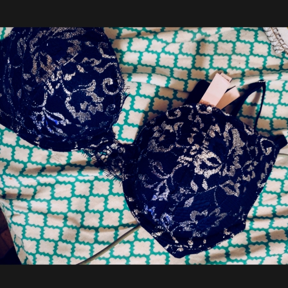 Victoria's Secret Dream Angels push up bra 32c